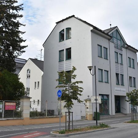 Apartment Bertik Třeboň 外观 照片